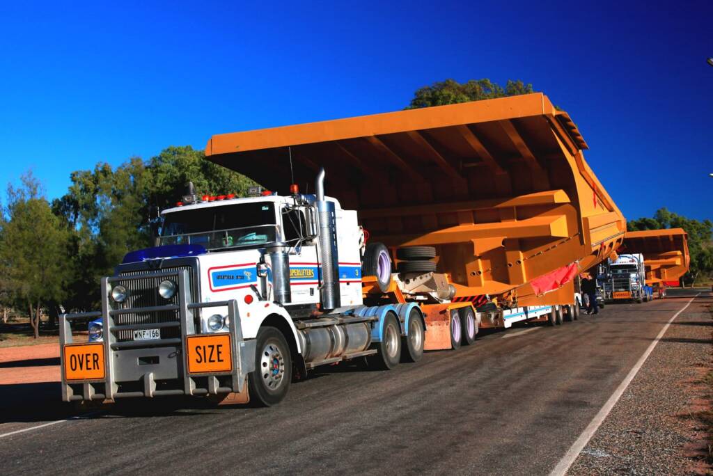 Western Star superlifters (over size), Alice Springs NT © Hans Boessum