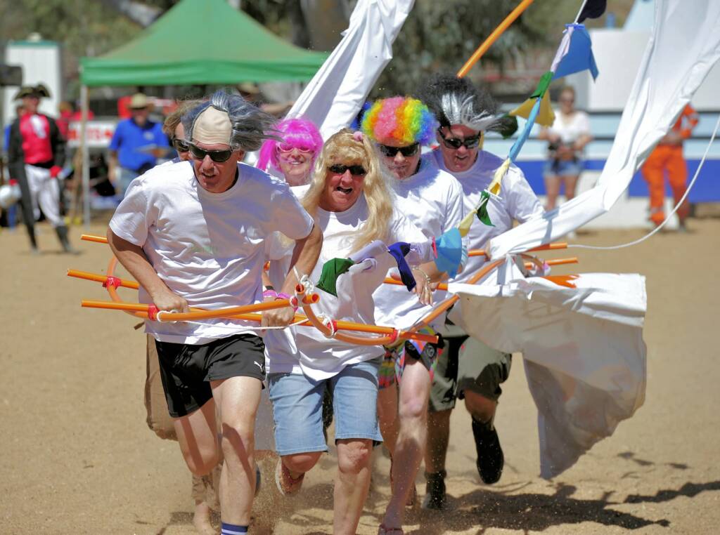 Henley on Todd Regatta