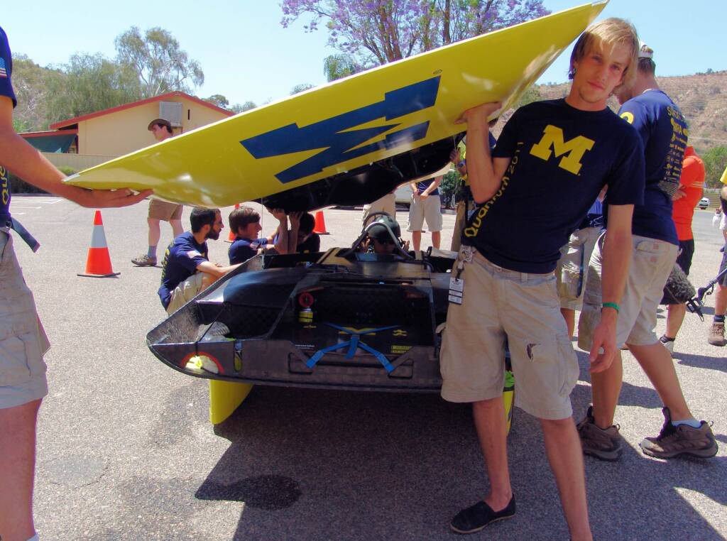 University of Michigan - Quantum - 2 - USA - World Solar Challenge 2011