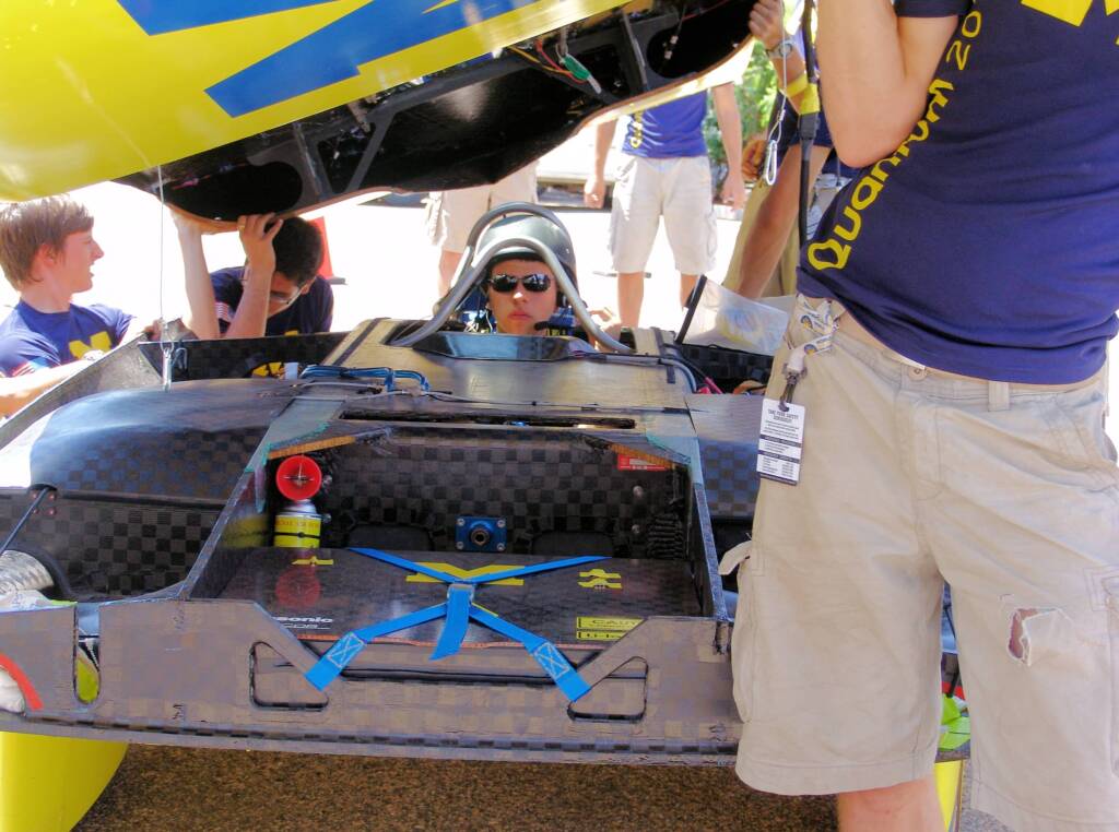 University of Michigan - Quantum - 2 - USA - World Solar Challenge 2011