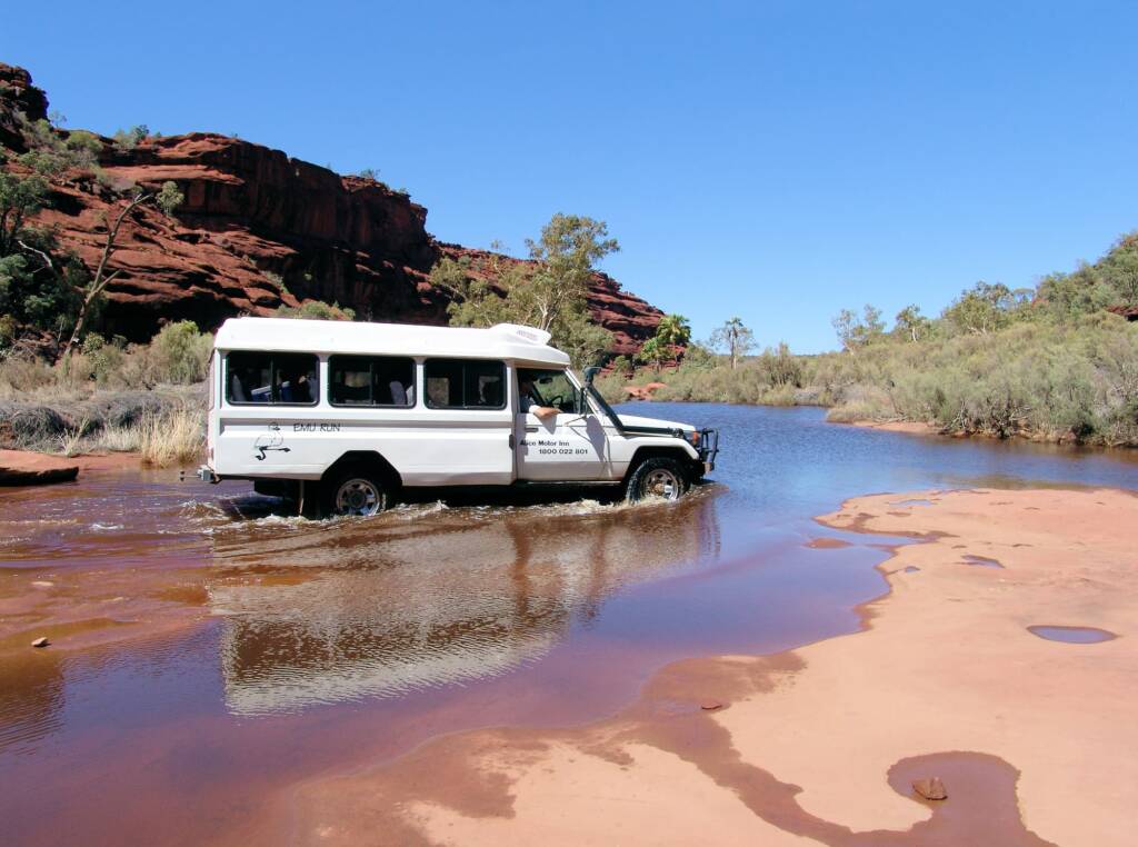 Guided tours at Finke Gorge National Park
