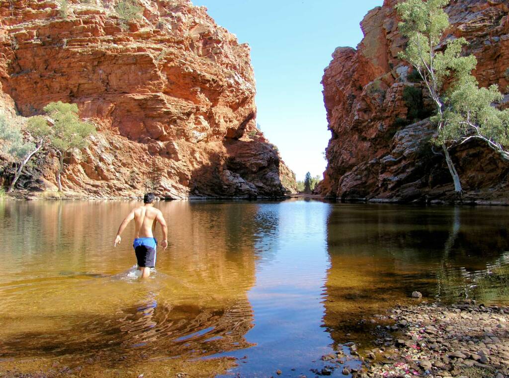 Simpsons Gap - Tjoritja / West MacDonnell National Park