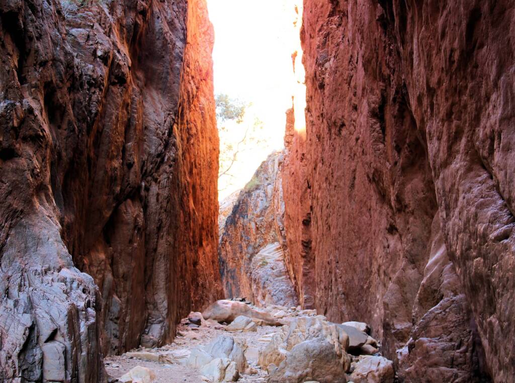Angkerle Atwatye (Standley Chasm)