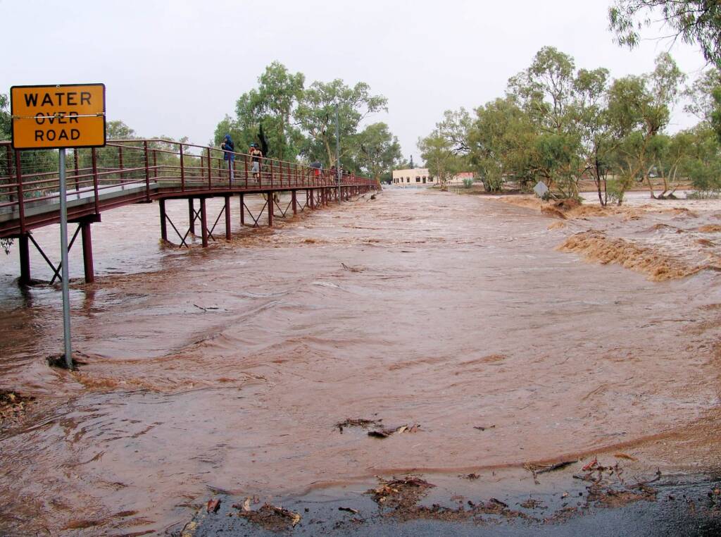 Water over road (Undoolya Road causeway), under the footbridge, Alice Springs, 9 Jan 2010