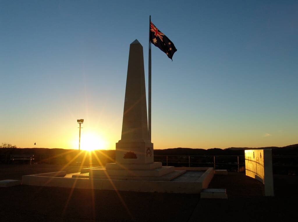 Sunrise from ANZAC Hill War Memorial, Alice Springs, NT