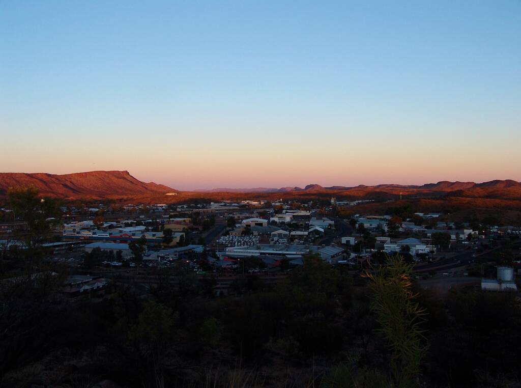 Sunrise view west from Anzac Hill, Alice Springs