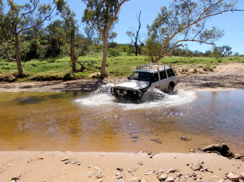 Birthday Waterhole, Tjoritja /​ West MacDonnell National Park