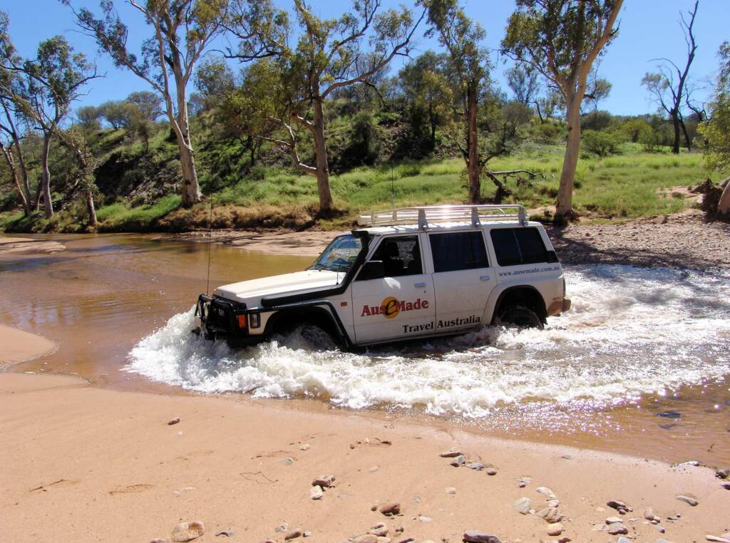Birthday Waterhole, Tjoritja /​ West MacDonnell National Park