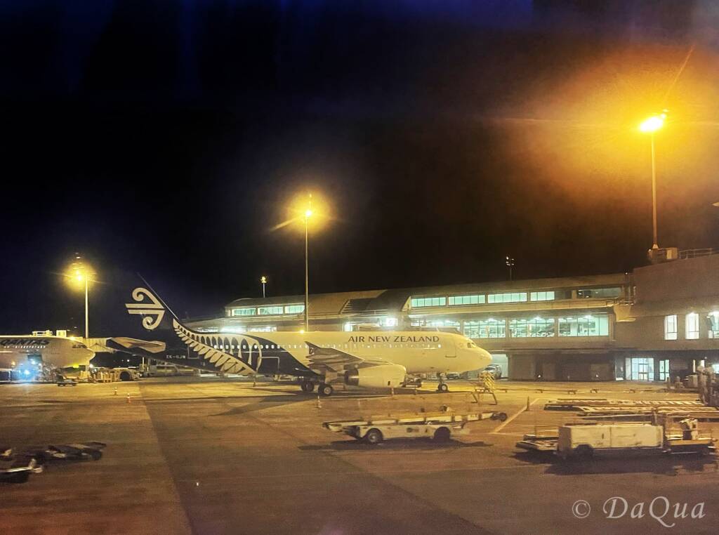 Melbourne Airport Air New Zealand flight preparing for departure by Da Qua