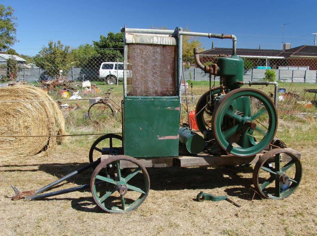 Engine cooled by a water-radiator, Kyabram Engine Rally (2006)