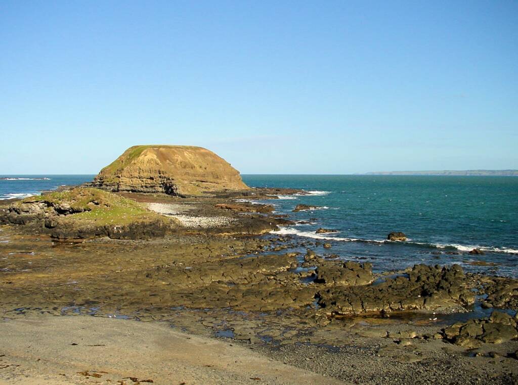 View out of the Nobbies and basalt rock shoreline - Point Grant, Phillip Island