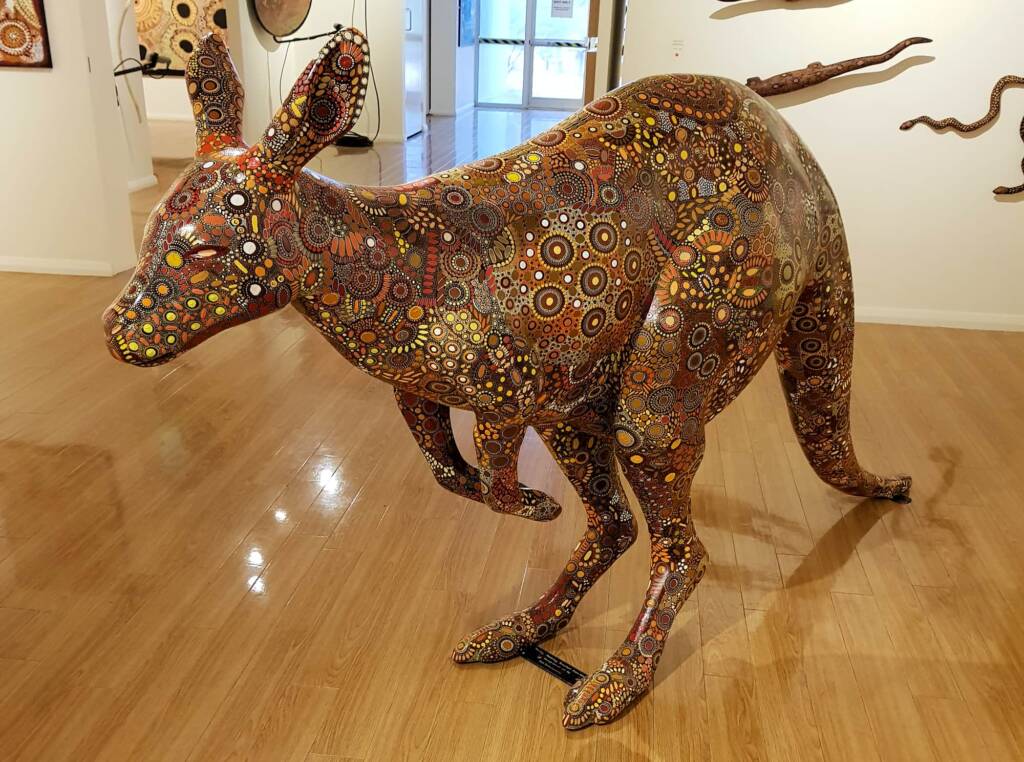 The Keringke Roo by Camilla Young, Marie Young, Serena Hayes, Sharon Williams