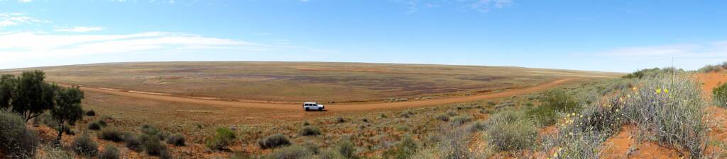 View down to the Binns Track from the sand dunes
