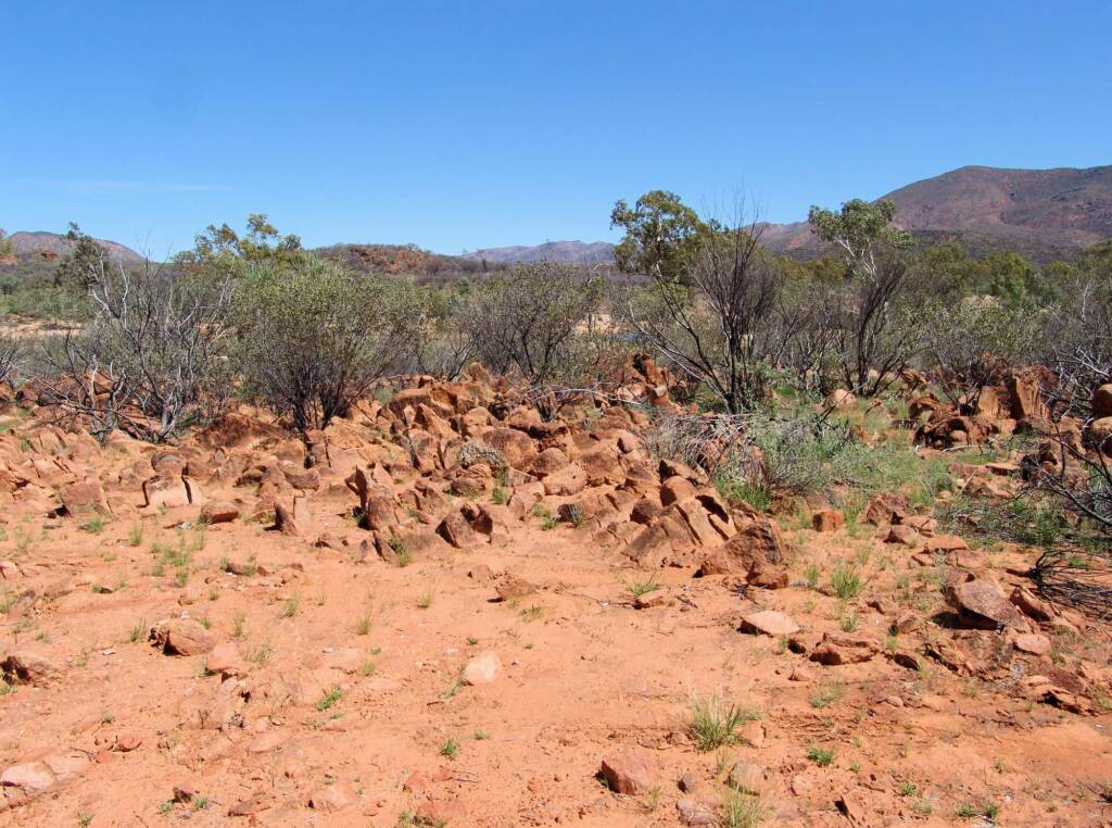 View on route to Birthday Waterhole, West MacDonnell Ranges