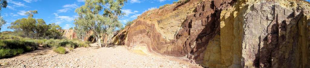 Ochre Pits, West MacDonnell Ranges