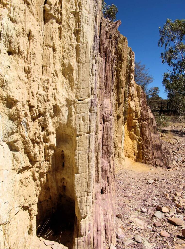 Ochre Pits, West MacDonnell Ranges, Central Australia