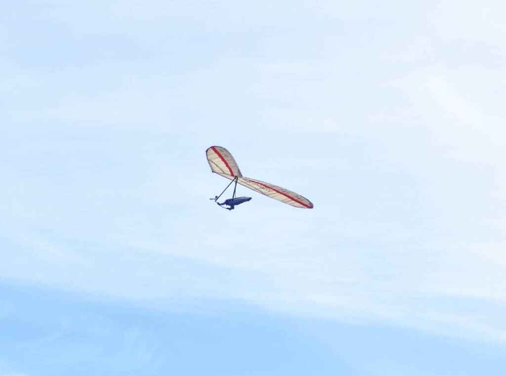 Hang-gliding from Mystic at Bright, VIC