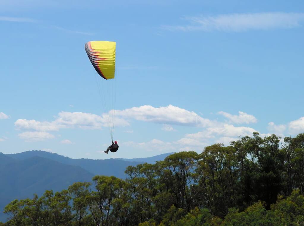 Paragliding from Mystic at Bright, VIC