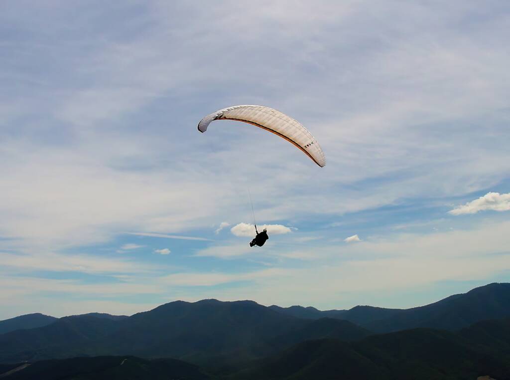 Paragliding from Mystic at Bright, VIC