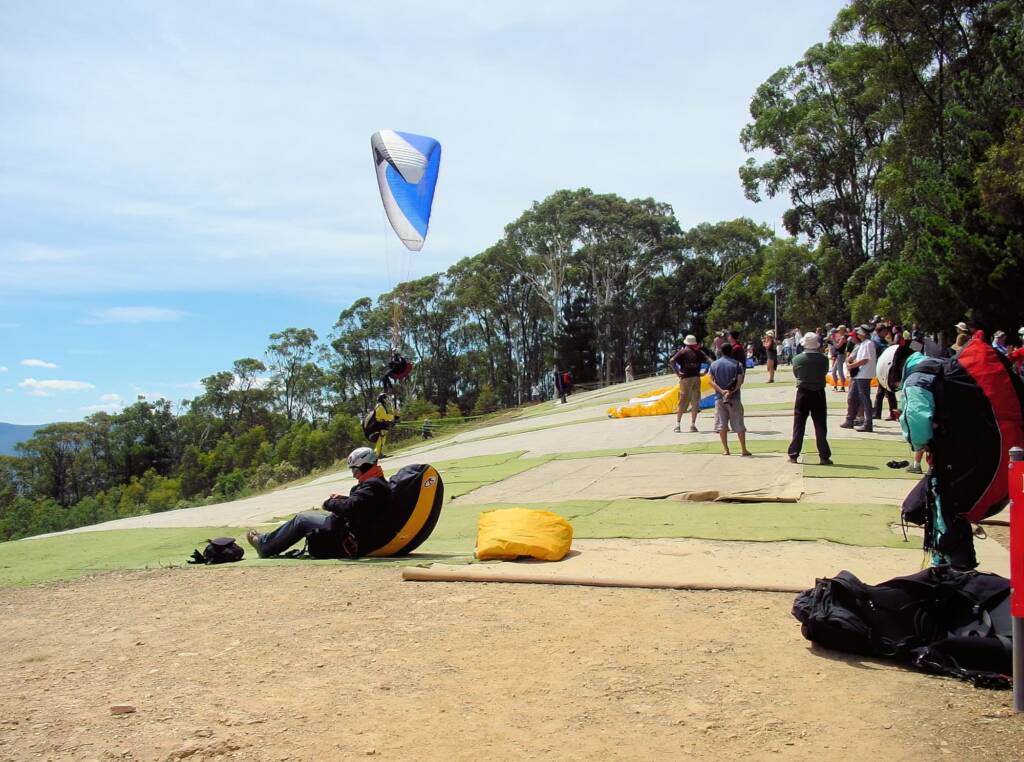Paragliding from Mystic at Bright, VIC
