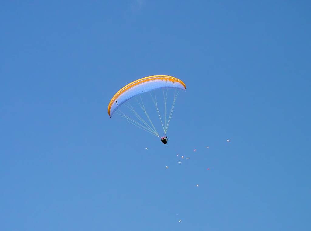Paragliding from Mystic at Bright, VIC