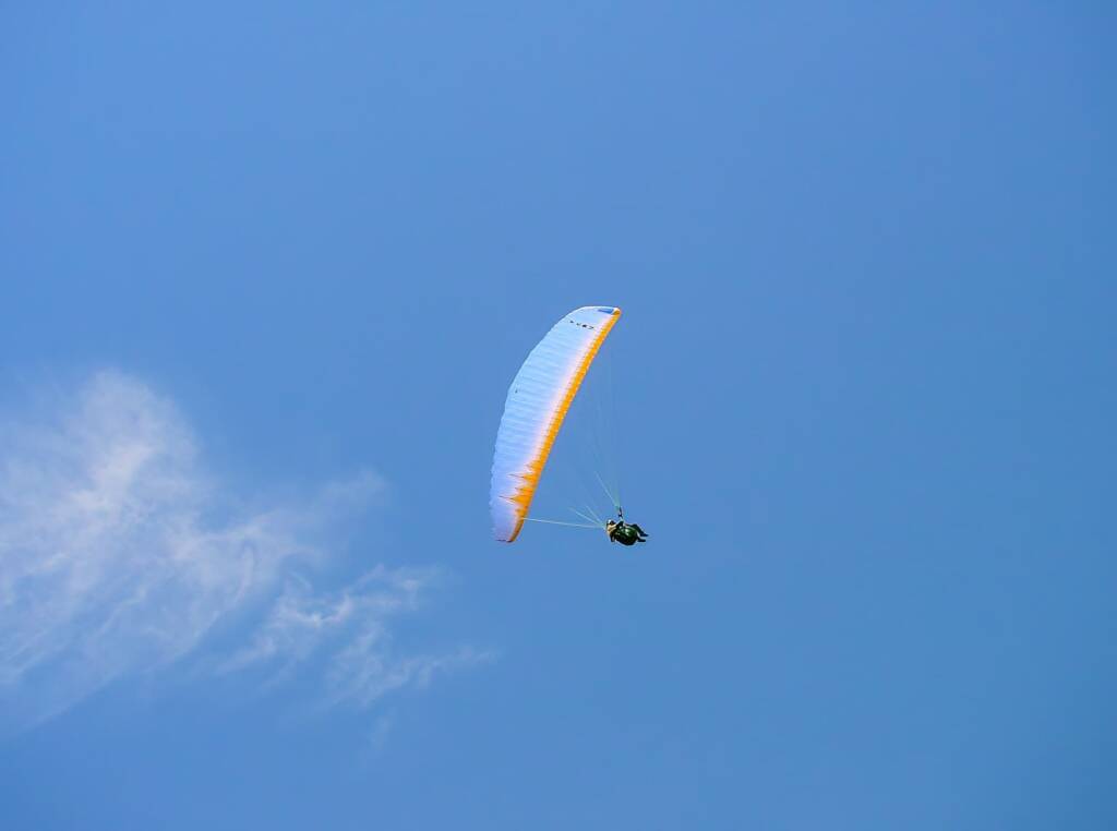 Paragliding from Mystic at Bright, VIC