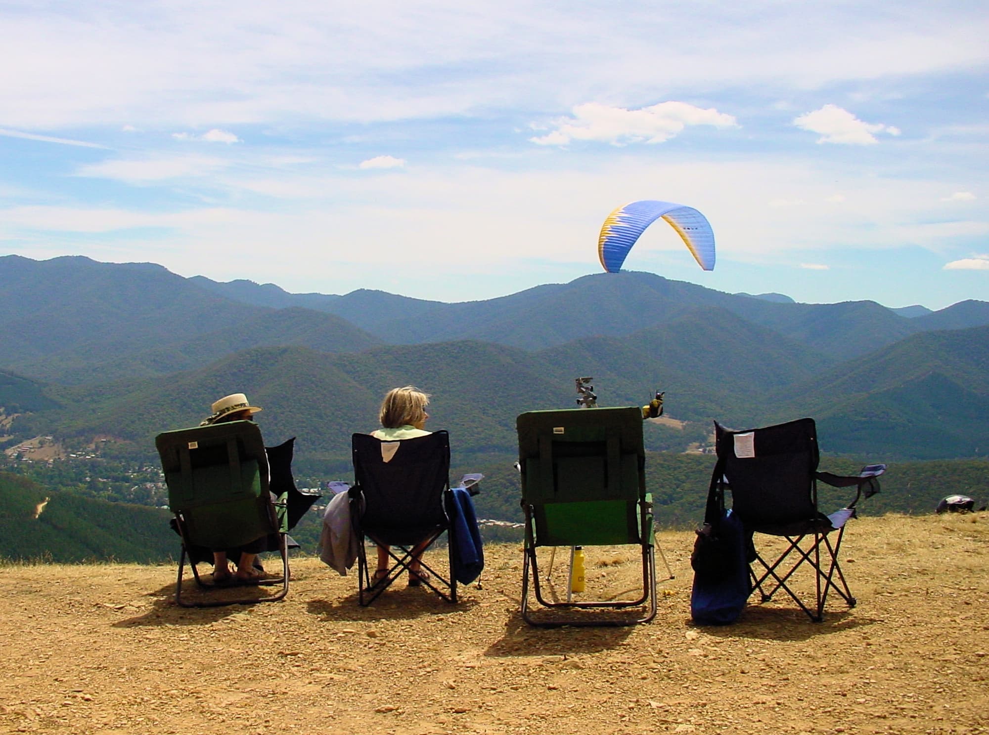 Front row seats watching paragliding from Mystic at Bright, VIC
