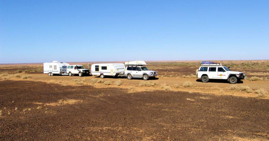 The gibber plains - on route from William Creek to Dalhousie