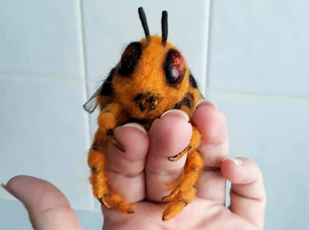 Teddy Bear Bee © Jane Gillard, Felted Love