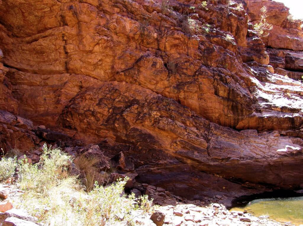 John Hayes Rockhole, Trephina Gorge