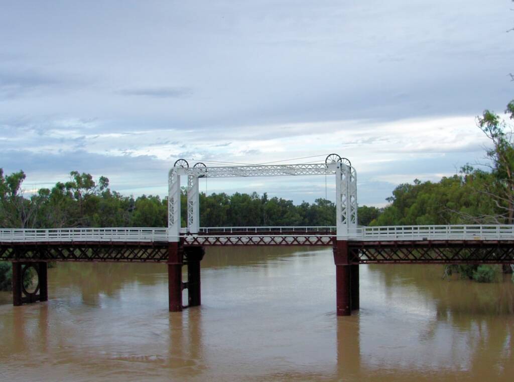View of the "lift-up" section of the North Bourke Bridge from the Darling River Gateway Bridge
