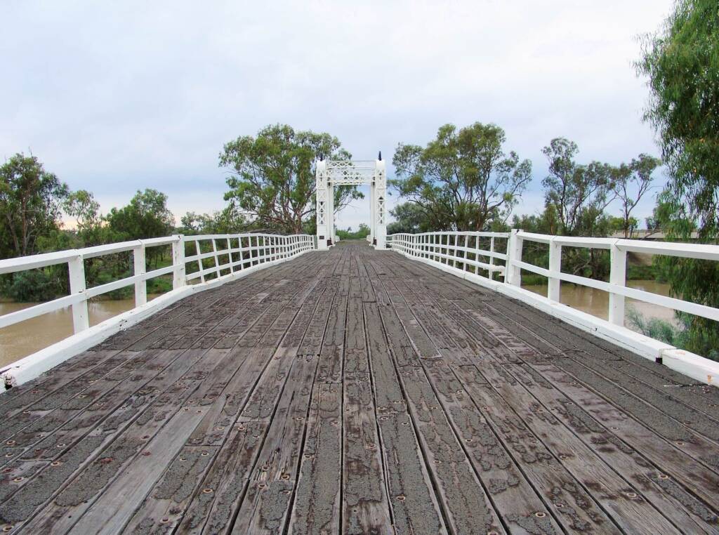 Wooden crossing over North Bourke Bridge, Bourke, NSW