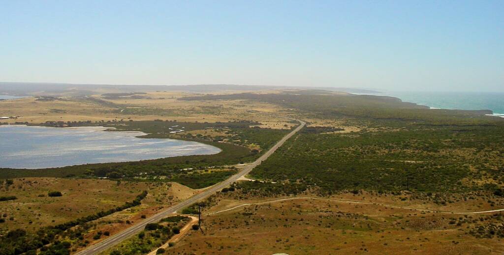 View from Prospect Hill Lookout to Pelican Lagoon, Kangaroo Island