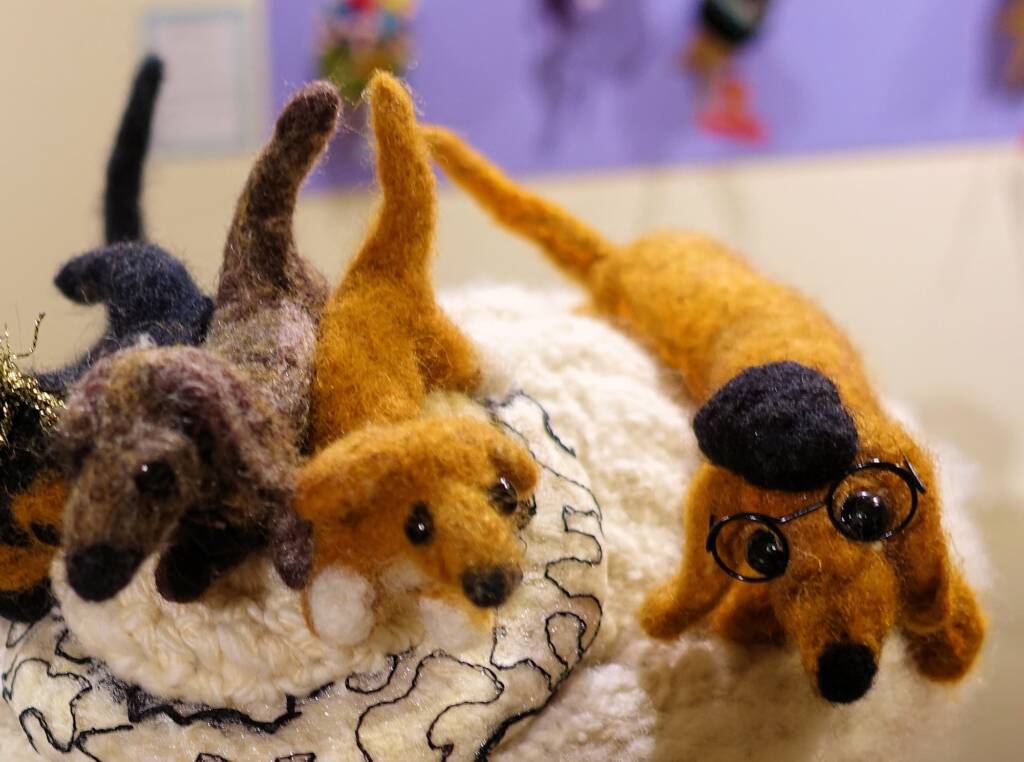"Puppy Love" by Marilyn Hunter - The Love of your Best Friend - 2022 Alice Springs Beanie Festival