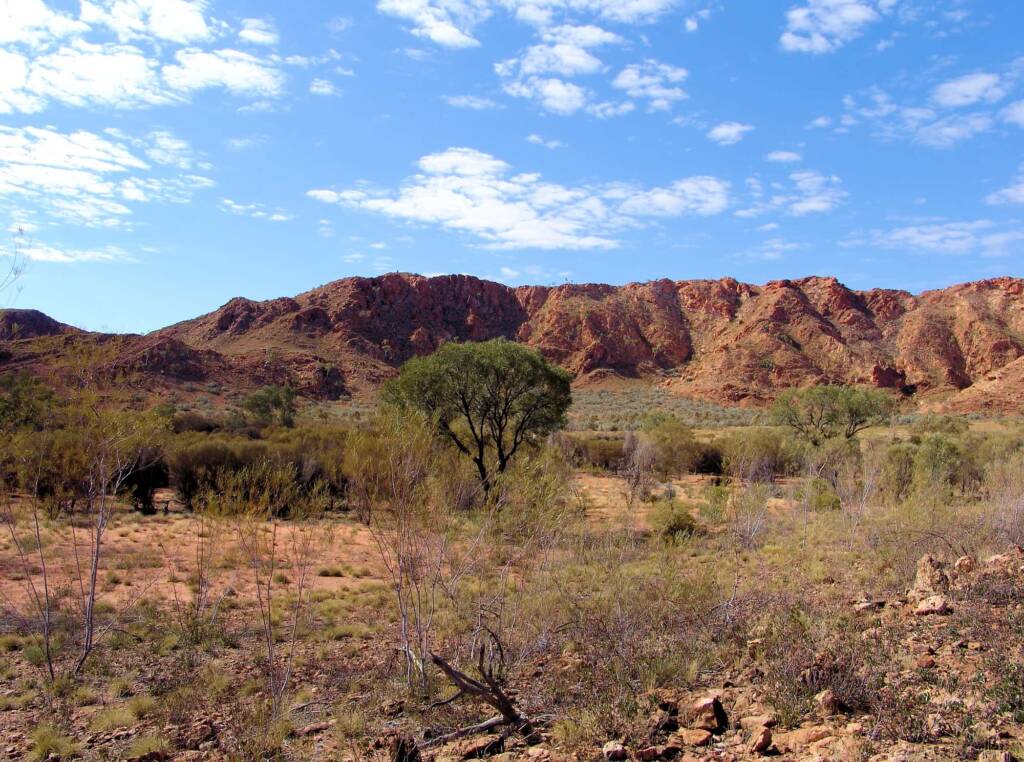 Tnorala (Gosse Bluff) © Greg Sully