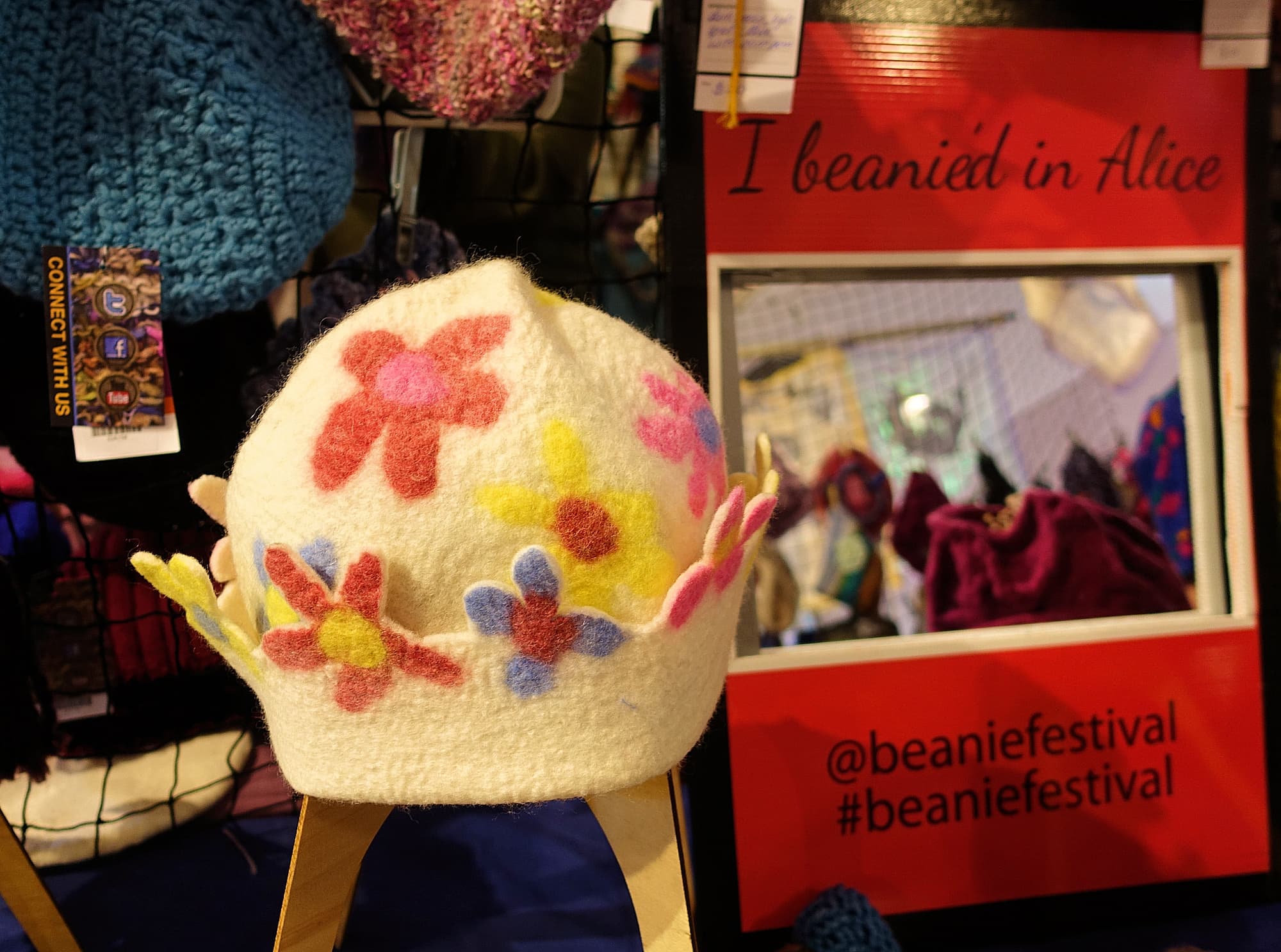 Daisy Delight by Belinda Drury - Alice Springs Beanie Festival 2022