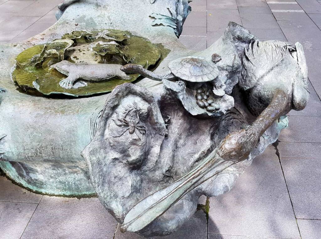 Tank Stream Fountain by sculptor Stephen Walker, Herald Square, Sydney NSW