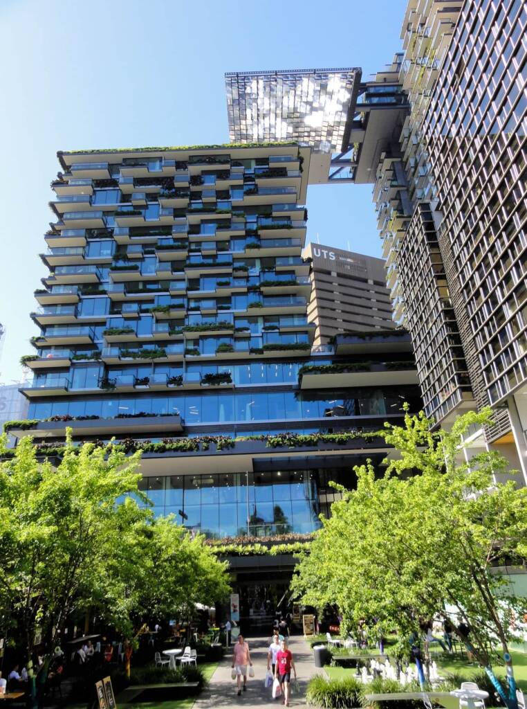 Central Park Mall, Broadway/Chippendale, Sydney NSW