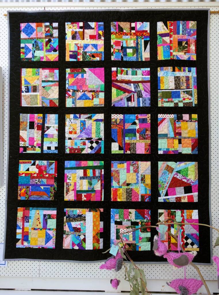 1st Prize Craft Award Mavis Wright - Class H36 Quilt (machine work), Alice Springs Show 2023