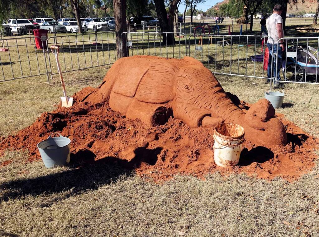 Sandology Sand Sculpting by Steve at the Alice Springs Show 2023