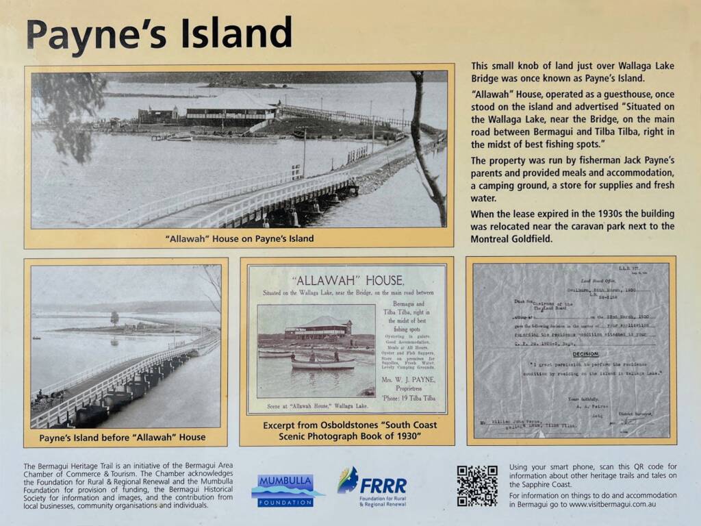Pynes Island Signage, South Coast NSW © Phil Warburton