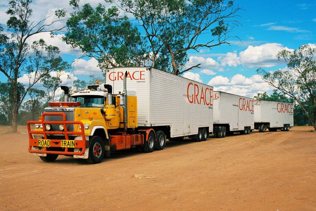 Grace Removal Road Train © Hans Boessum