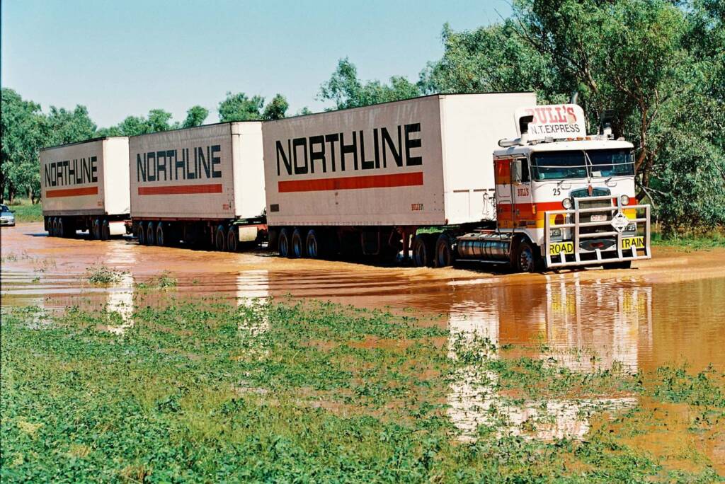 Northline Road Train © Hans Boessum