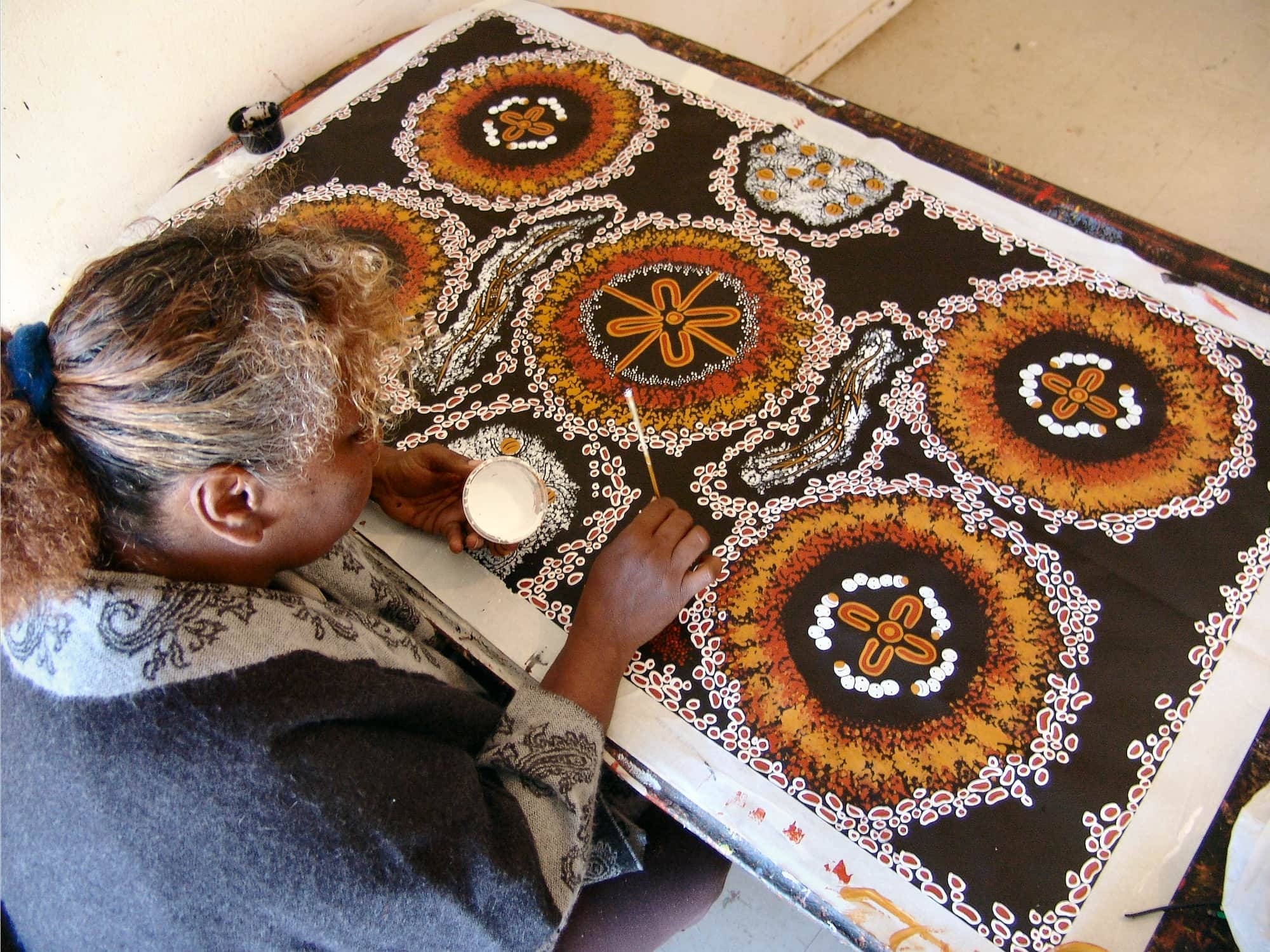 Kamiku Ara (Grandmother's Way), 2010 by Trephina Sultan Thanguwa