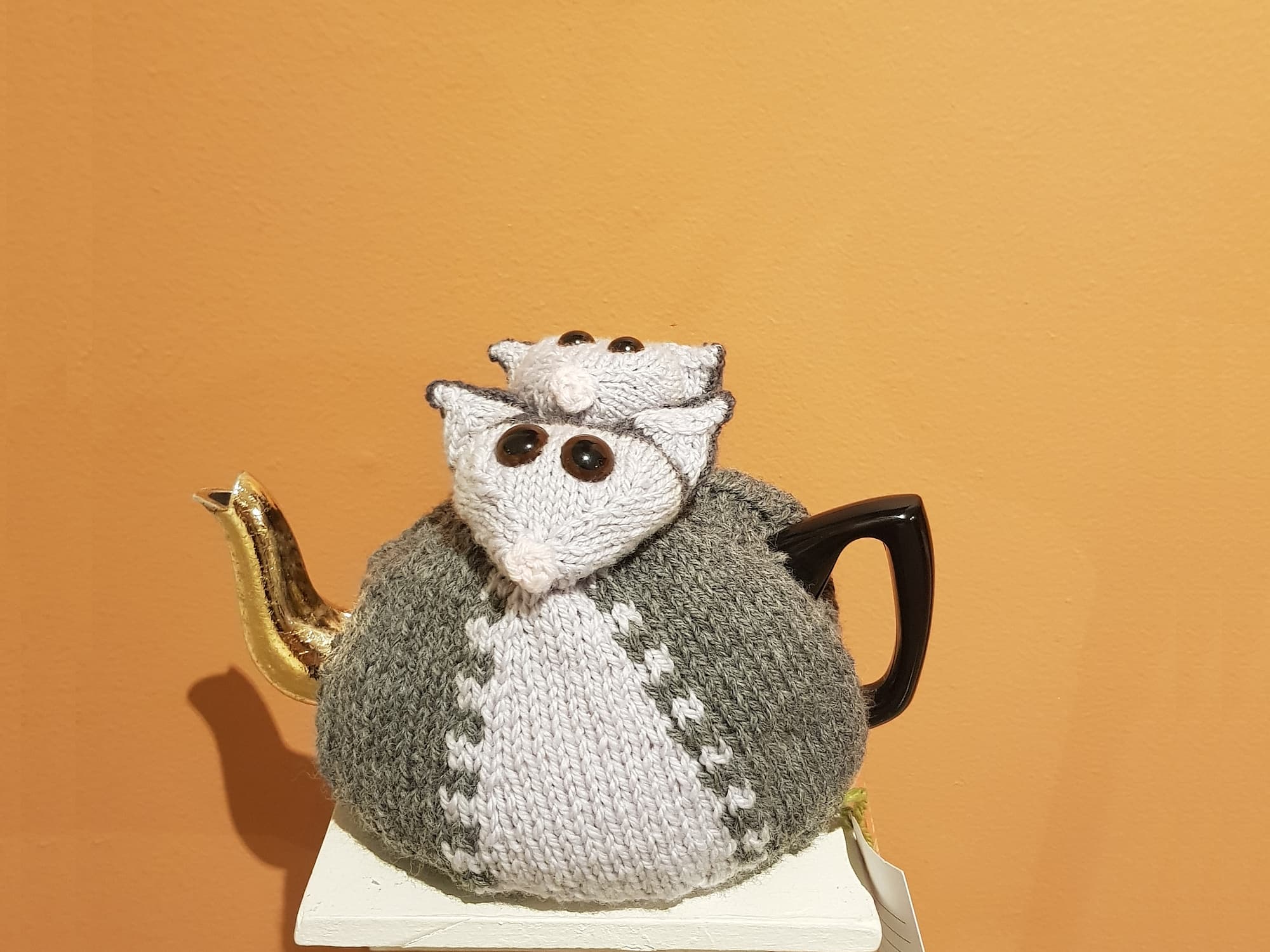 Mum and Me (tea cosy) by Lyn Paterson, Healesville VIC, Alice Springs Beanie Festival 2025
