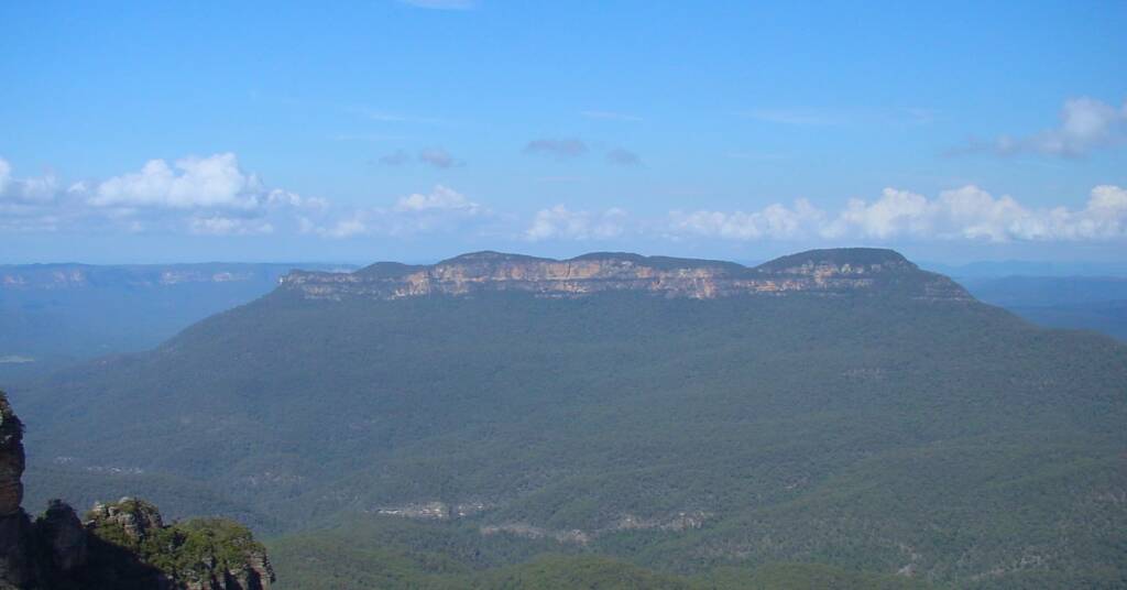 View of Mount Solitary from Echo Point, Blue Mountains