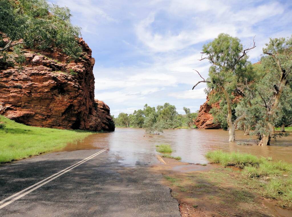 Roe Creek over Bullen Road, Alice Springs, 19 Mar 2011