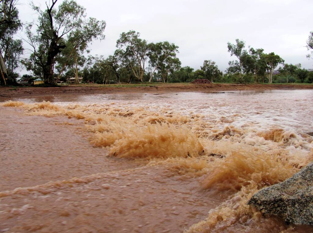 Todd River at Undoolya Road, Alice Springs, 2007